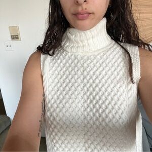 NWT Zara White Turtleneck Sweater